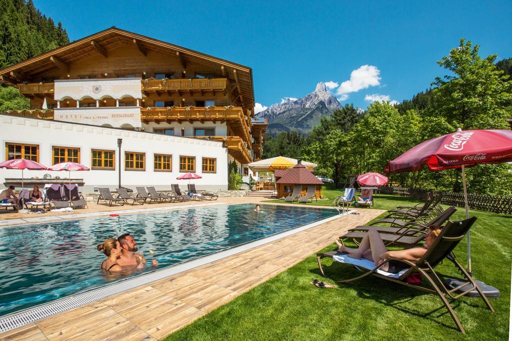Landhotel Alpenhof Filzmoos Esterno foto