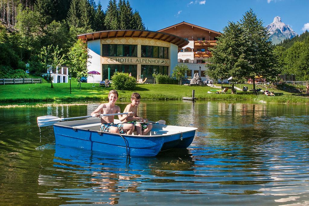 Landhotel Alpenhof Filzmoos Esterno foto