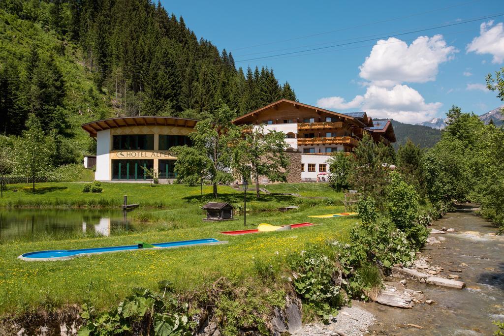 Landhotel Alpenhof Filzmoos Esterno foto