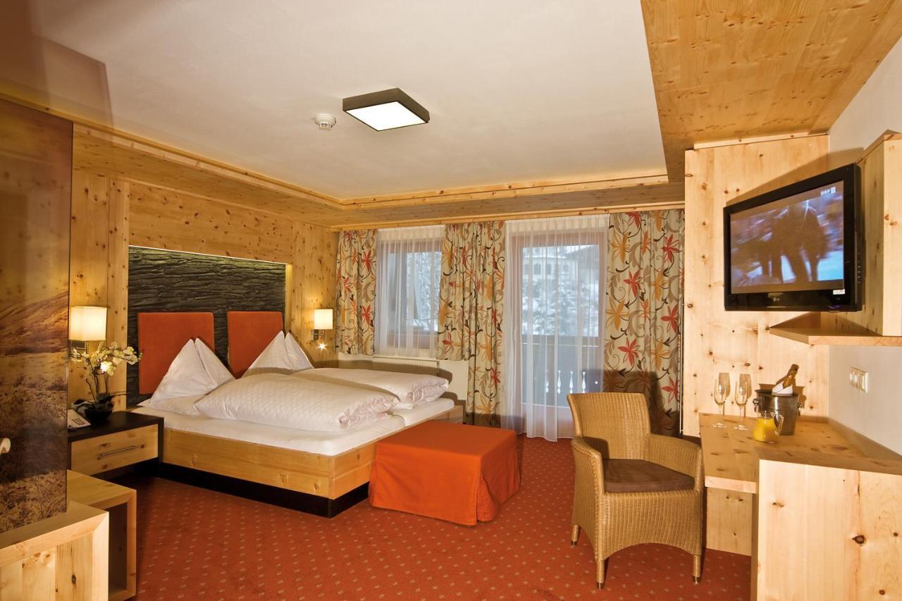 Landhotel Alpenhof Filzmoos Esterno foto