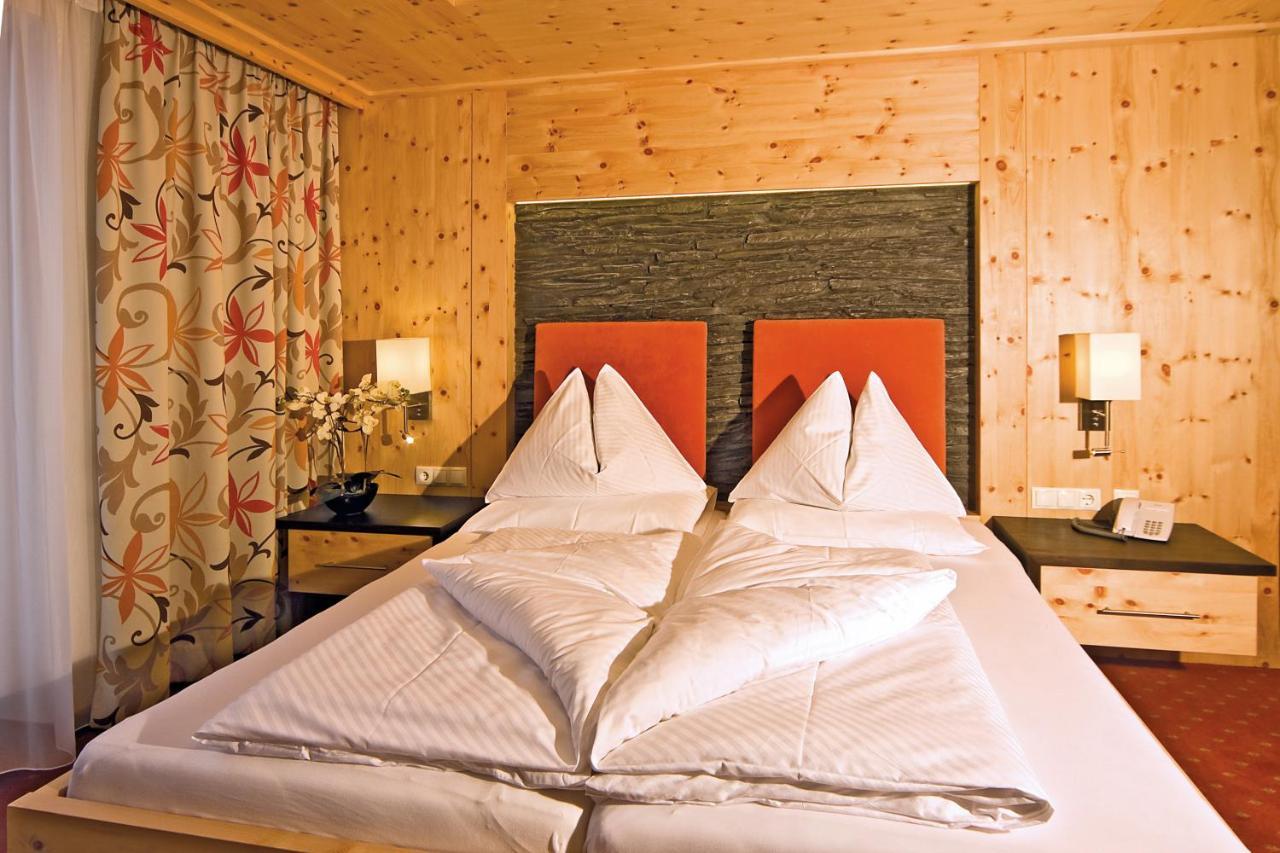 Landhotel Alpenhof Filzmoos Esterno foto